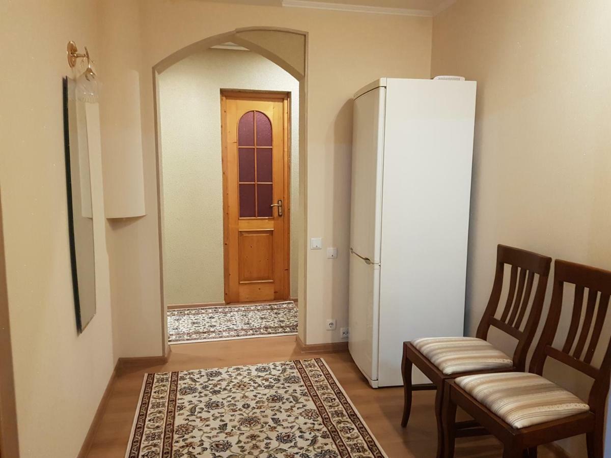 יאשי Diana Apartament מראה חיצוני תמונה