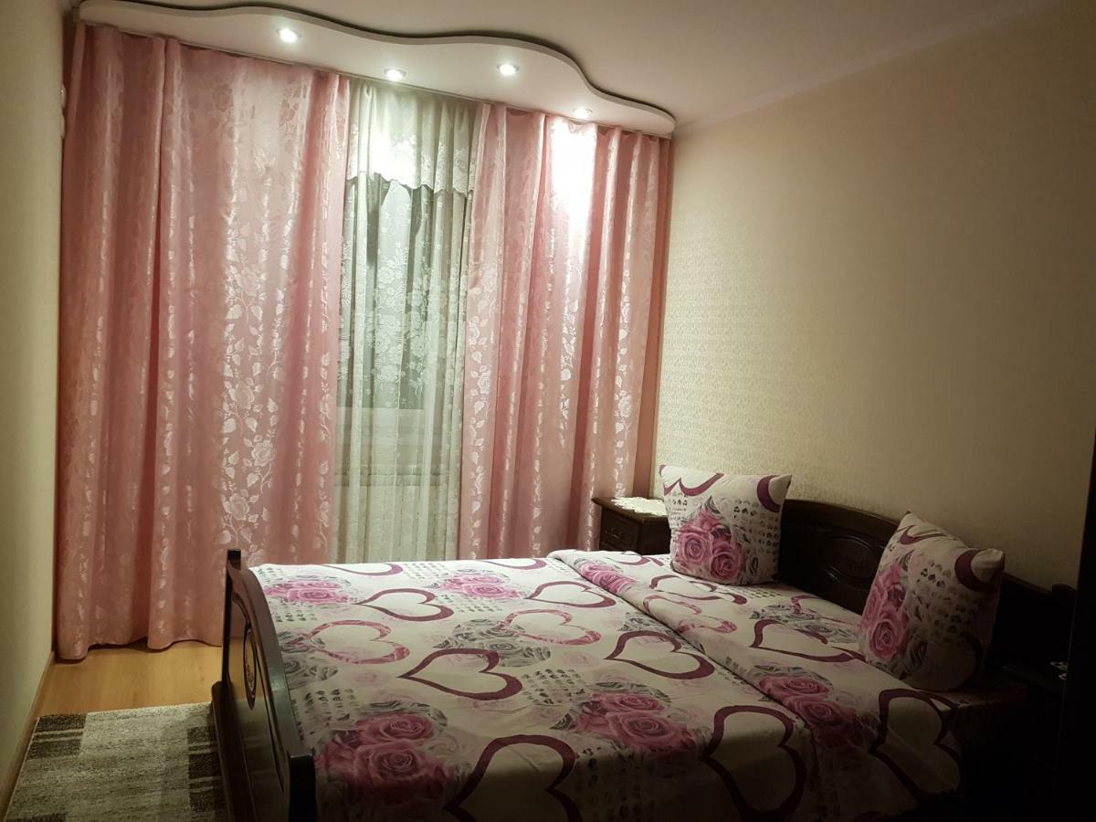 יאשי Diana Apartament מראה חיצוני תמונה
